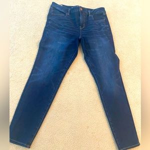 American Eagle the Dream Jean